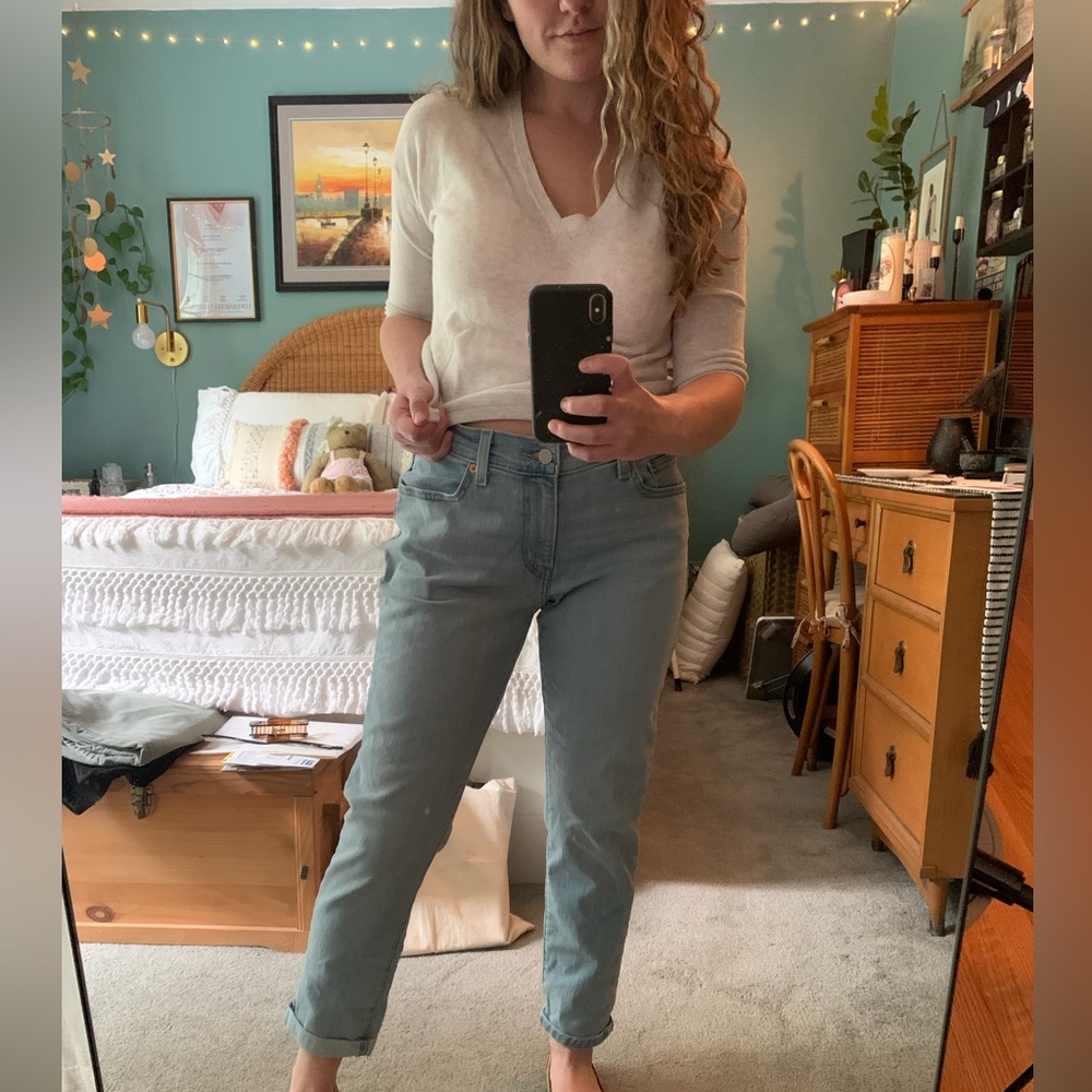 NWOT Levi’s Boyfriend Jeans
